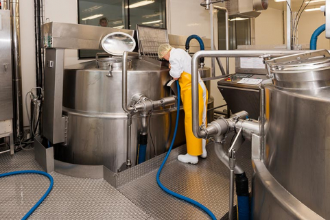 Espaces pédagogiques du hall des technologies laitières et agro-alimentaires. © Région Bourgogne-Franche-Comté, Inventaire du patrimoine