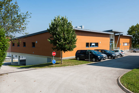 Angle sud du bâtiment des salles de cours et laboratoires. © Région Bourgogne-Franche-Comté, Inventaire du patrimoine