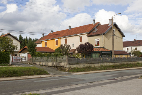 Immeuble au n° 9 avenue du Maréchal Leclerc : vue d'ensemble, depuis le sud-ouest. © Région Bourgogne-Franche-Comté, Inventaire du patrimoine