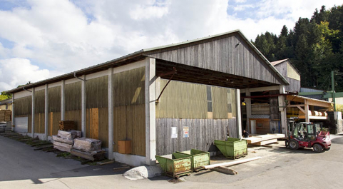 Atelier de triage et d'empilage (E), de trois quarts gauche. © Région Bourgogne-Franche-Comté, Inventaire du patrimoine