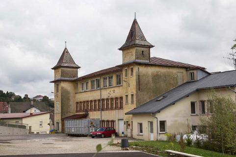 Usine et atelier : façade postérieure, de trois quarts droite. © Région Bourgogne-Franche-Comté, Inventaire du patrimoine Usine et atelier : façade postérieure, de trois quarts droite. © Région Bourgogne-Franche-Comté, Inventaire du patrimoine