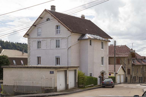 Façades antérieure et latérale gauche. © Région Bourgogne-Franche-Comté, Inventaire du patrimoine