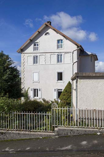 Les Mauvais, une famille d'horlogers entreprenants : l'immeuble de Paul (vers 1900) et son atelier, au 10 rue du Mont. © Région Bourgogne-Franche-Comté, Inventaire du patrimoine