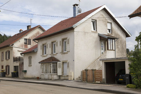 Façades antérieure et latérale droite. © Région Bourgogne-Franche-Comté, Inventaire du patrimoine