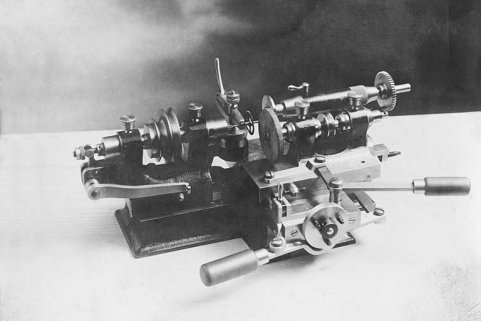 [Machine à rectifier les siettes ?], 2e quart 20e siècle ? (après 1936). © Région Bourgogne-Franche-Comté, Inventaire du patrimoine