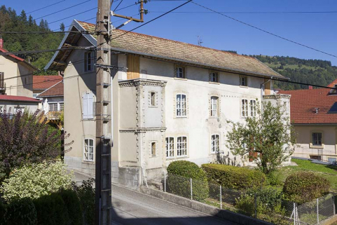 Façades antérieure et latérale gauche. © Région Bourgogne-Franche-Comté, Inventaire du patrimoine