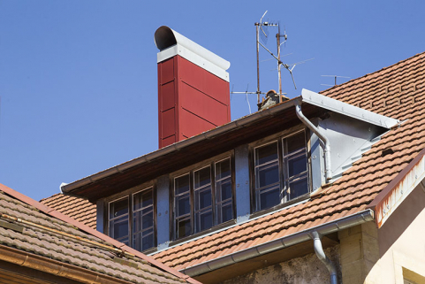 Lucarne sur le versant sud-ouest. © Région Bourgogne-Franche-Comté, Inventaire du patrimoine