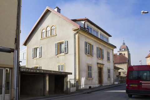 Façades antérieure et latérale gauche. © Région Bourgogne-Franche-Comté, Inventaire du patrimoine