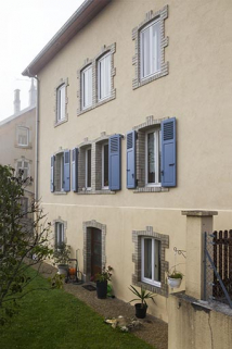 Façade postérieure, vue en enfilade. © Région Bourgogne-Franche-Comté, Inventaire du patrimoine