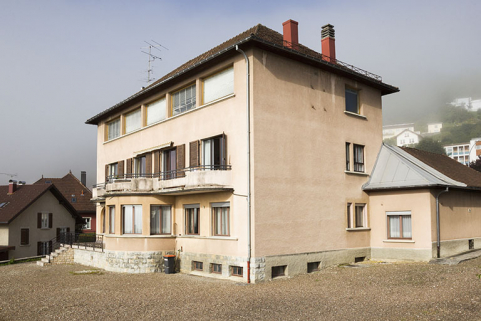 Façades postérieure et latérale gauche. © Région Bourgogne-Franche-Comté, Inventaire du patrimoine
