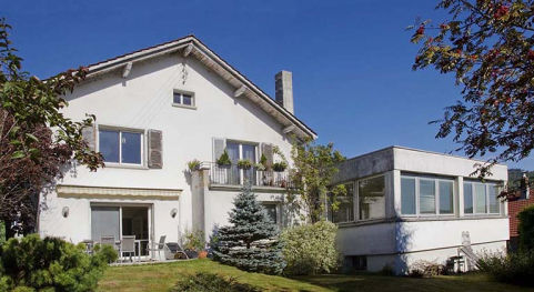 Façade postérieure, de trois quarts gauche. © Région Bourgogne-Franche-Comté, Inventaire du patrimoine