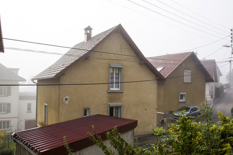 Façade antérieure, de trois quarts gauche. © Région Bourgogne-Franche-Comté, Inventaire du patrimoine