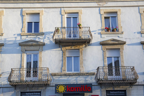 Immeuble au n° 11 : travées centrales. © Région Bourgogne-Franche-Comté, Inventaire du patrimoine