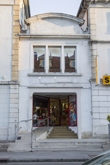 Porche. © Région Bourgogne-Franche-Comté, Inventaire du patrimoine