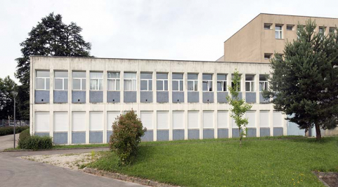 Façade nord-est du bâtiment d'internat et restauration. © Région Bourgogne-Franche-Comté, Inventaire du patrimoine