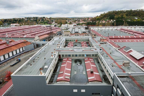 Vue plongeante vers le nord depuis le Building Centre. © Région Bourgogne-Franche-Comté, Inventaire du patrimoine Vue plongeante vers le nord depuis le Building Centre. © Région Bourgogne-Franche-Comté, Inventaire du patrimoine