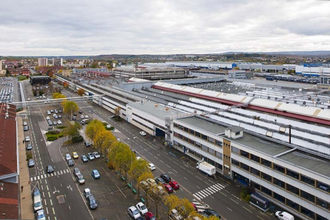 Vue panoramique vers le sud-est depuis le Building Centre. © Région Bourgogne-Franche-Comté, Inventaire du patrimoine Vue panoramique vers le sud-est depuis le Building Centre. © Région Bourgogne-Franche-Comté, Inventaire du patrimoine