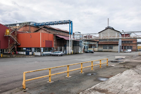 Bâtiments industriels en lisière nord du site. © Région Bourgogne-Franche-Comté, Inventaire du patrimoine Bâtiments industriels en lisière nord du site. © Région Bourgogne-Franche-Comté, Inventaire du patrimoine