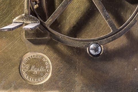 Mouvement de pendule. Détail du poinçon. © Région Bourgogne-Franche-Comté, Inventaire du patrimoine