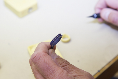 Fonte à la cire perdue : tirage en cire. © Région Bourgogne-Franche-Comté, Inventaire du patrimoine