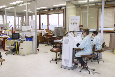 Atelier de finition et réparation : intérieur. © Région Bourgogne-Franche-Comté, Inventaire du patrimoine