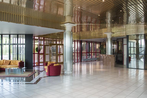 Hall, depuis l'escalier d'honneur. © Région Bourgogne-Franche-Comté, Inventaire du patrimoine