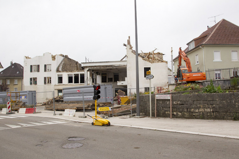 Destruction des bâtiments, 5 septembre 2012 : façades nord. © Région Bourgogne-Franche-Comté, Inventaire du patrimoine Destruction des bâtiments, 5 septembre 2012 : façades nord. © Région Bourgogne-Franche-Comté, Inventaire du patrimoine