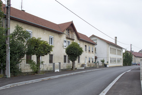Vue d'ensemble, depuis le sud (façade antérieure). © Région Bourgogne-Franche-Comté, Inventaire du patrimoine Vue d'ensemble, depuis le sud (façade antérieure). © Région Bourgogne-Franche-Comté, Inventaire du patrimoine