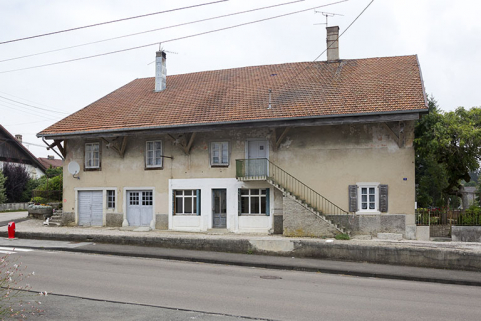 Façade latérale gauche. © Région Bourgogne-Franche-Comté, Inventaire du patrimoine Façade latérale gauche. © Région Bourgogne-Franche-Comté, Inventaire du patrimoine