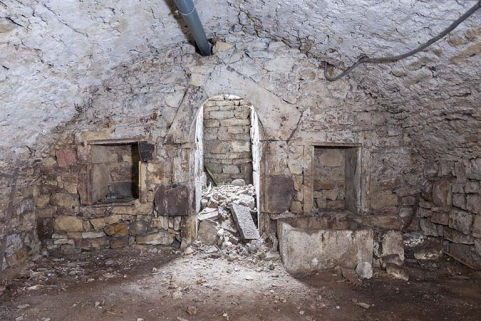 Intérieur : sous-sol, vue rapprochée du mur côté cour. © Région Bourgogne-Franche-Comté, Inventaire du patrimoine