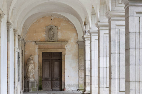Vue rapprochée de la galerie sud. © Région Bourgogne-Franche-Comté, Inventaire du patrimoine