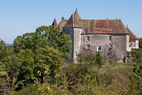 Vue ouest du château © Région Bourgogne-Franche-Comté, Inventaire du patrimoine Vue ouest du château © Région Bourgogne-Franche-Comté, Inventaire du patrimoine