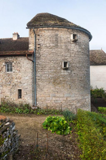 Dernière tour de l'enceinte urbaine © Région Bourgogne-Franche-Comté, Inventaire du patrimoine Dernière tour de l'enceinte urbaine © Région Bourgogne-Franche-Comté, Inventaire du patrimoine