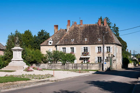 Vue générale sud-est © Région Bourgogne-Franche-Comté, Inventaire du patrimoine
