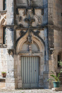 Porte d'entrée de la tour d'escalier © Région Bourgogne-Franche-Comté, Inventaire du patrimoine