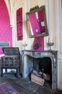 Cheminée située dans la tour carrée nord © Région Bourgogne-Franche-Comté, Inventaire du patrimoine