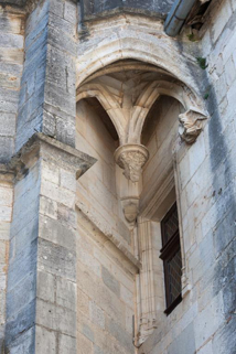 Clé de voute située sous la tour accolée à la tour d'escalier © Région Bourgogne-Franche-Comté, Inventaire du patrimoine
