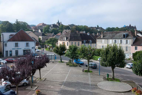 La place de l'hôtel de ville © Région Bourgogne-Franche-Comté, Inventaire du patrimoine