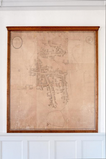 Plan de la ville datant de 1787 conservé dans cette salle © Région Bourgogne-Franche-Comté, Inventaire du patrimoine