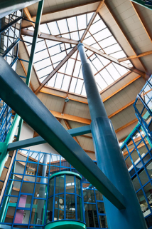 Intérieur et verrière de l'atrium.  © Région Bourgogne-Franche-Comté, Inventaire du patrimoine