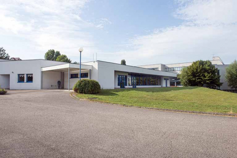Angle nord-ouest et façade ouest de la restauration. © Région Bourgogne-Franche-Comté, Inventaire du patrimoine