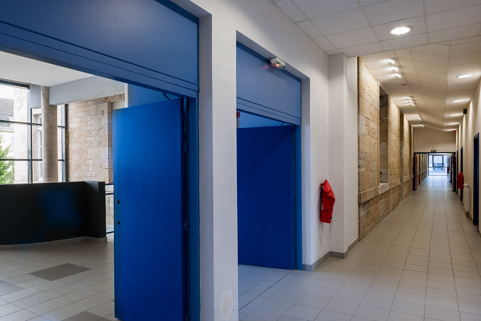 Circulation intérieure dans l'externat. © Région Bourgogne-Franche-Comté, Inventaire du patrimoine