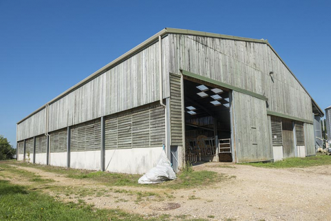 Angle sud-est du bâtiment de production laitière. © Région Bourgogne-Franche-Comté, Inventaire du patrimoine