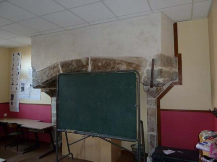 Cheminée monumentale, adossée à la précédente © Région Bourgogne-Franche-Comté, Inventaire du patrimoine