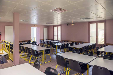 Dans la cantine. © Région Bourgogne-Franche-Comté, Inventaire du patrimoine