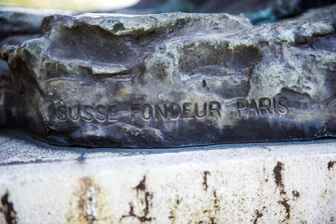 Détail : signature du fondeur. © Région Bourgogne-Franche-Comté, Inventaire du patrimoine