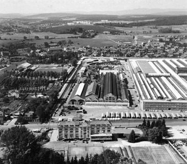 Partie ouest de l'usine en 1959 : le cercle et la forge. © Région Bourgogne-Franche-Comté, Inventaire du patrimoine Partie ouest de l'usine en 1959 : le cercle et la forge. © Région Bourgogne-Franche-Comté, Inventaire du patrimoine
