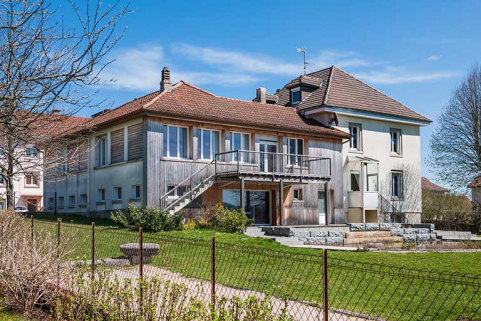 Usine : façades postérieure et latérale droite. © Région Bourgogne-Franche-Comté, Inventaire du patrimoine