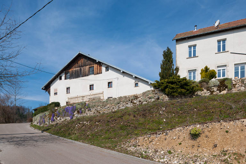 Ferme et atelier de fabrication, depuis l'est. © Région Bourgogne-Franche-Comté, Inventaire du patrimoine