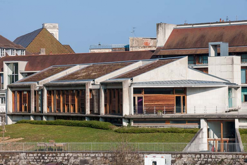 Vue rapprochée du restaurant d'application vu du sud-ouest.  © Région Bourgogne-Franche-Comté, Inventaire du patrimoine